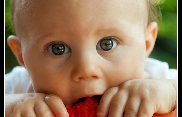 introducing solid foods to your baby