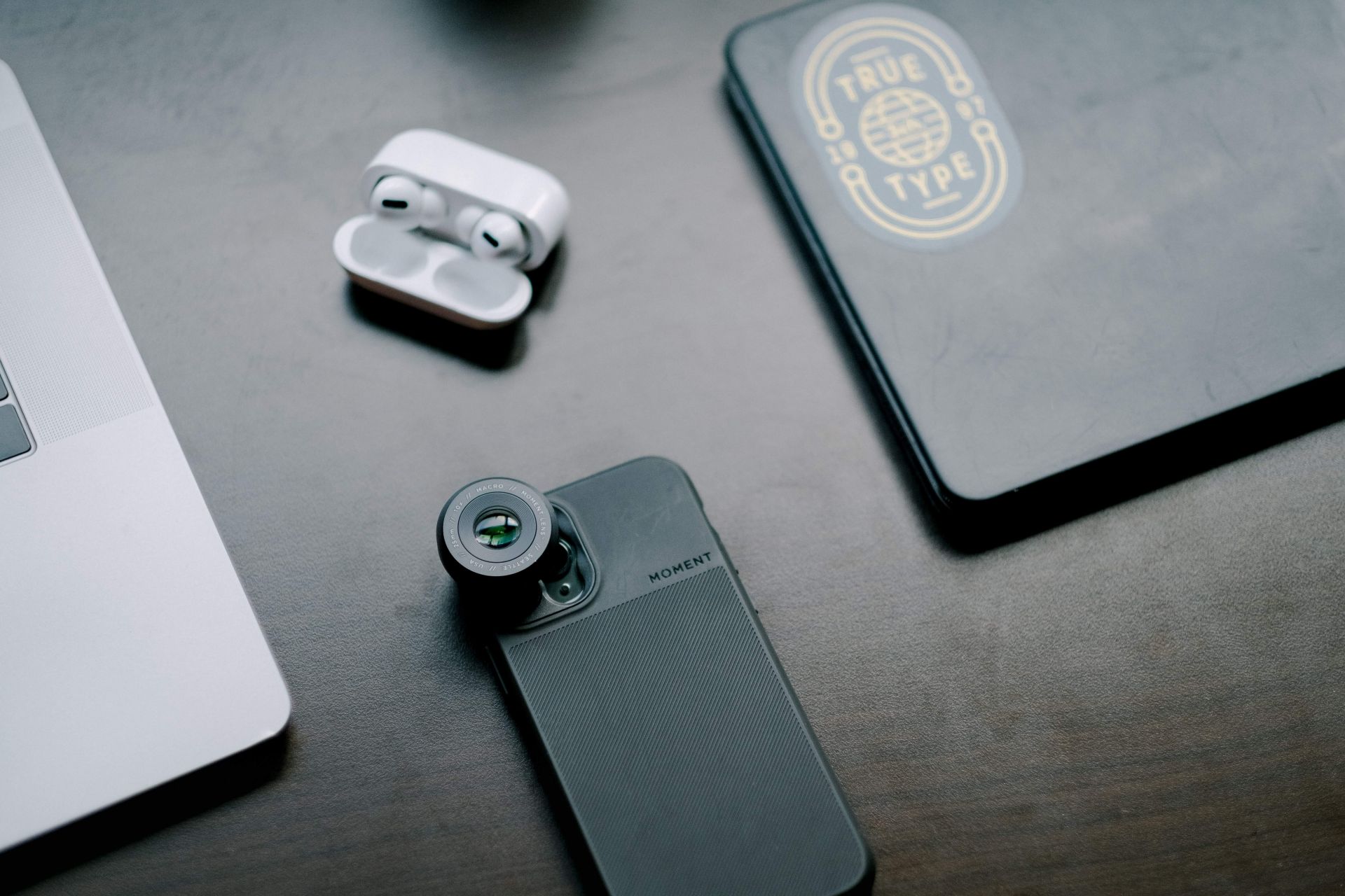 Clip on lense for smart phone